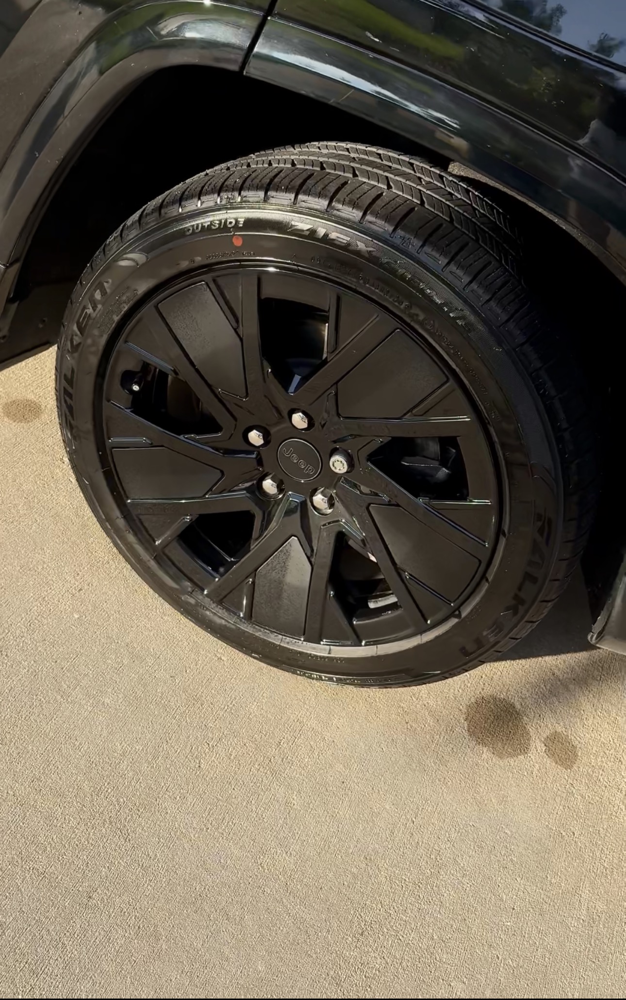 Wagoneer - Rear Wheel